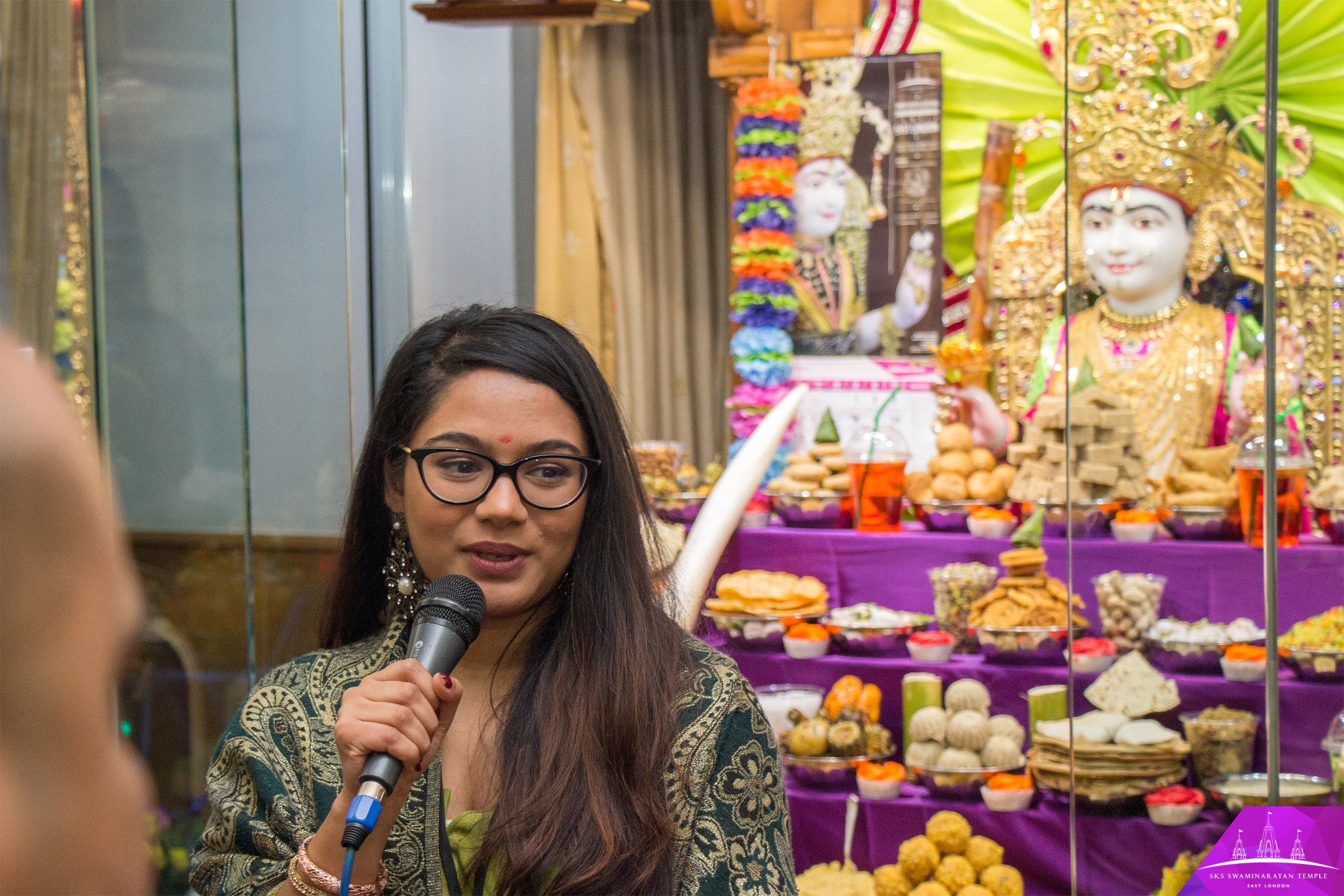 ©1987-2017 SKS Swaminarayan Temple East London